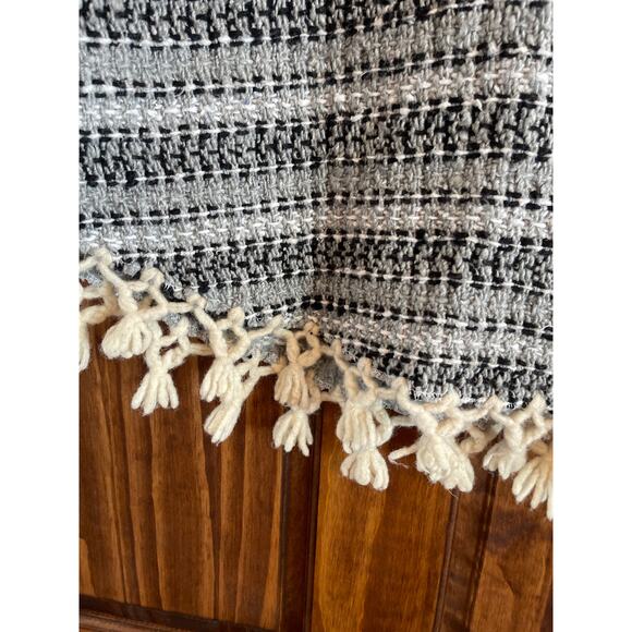 Handmade Bohemian knit poncho O/S - Picture 2 of 5